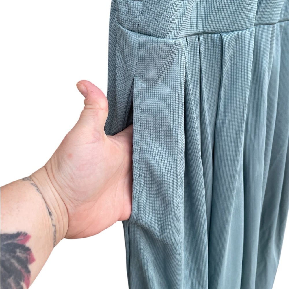 NWT HALARA V-Neck Short Sleeve Wide Leg Loose Waffle Knit Jumpsuit Romper - Picture 6 of 9